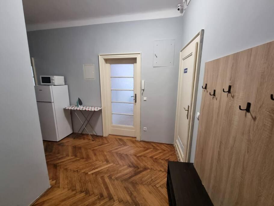 Fantastic Krk - Kr6 Room D Krakov Exteriér fotografie